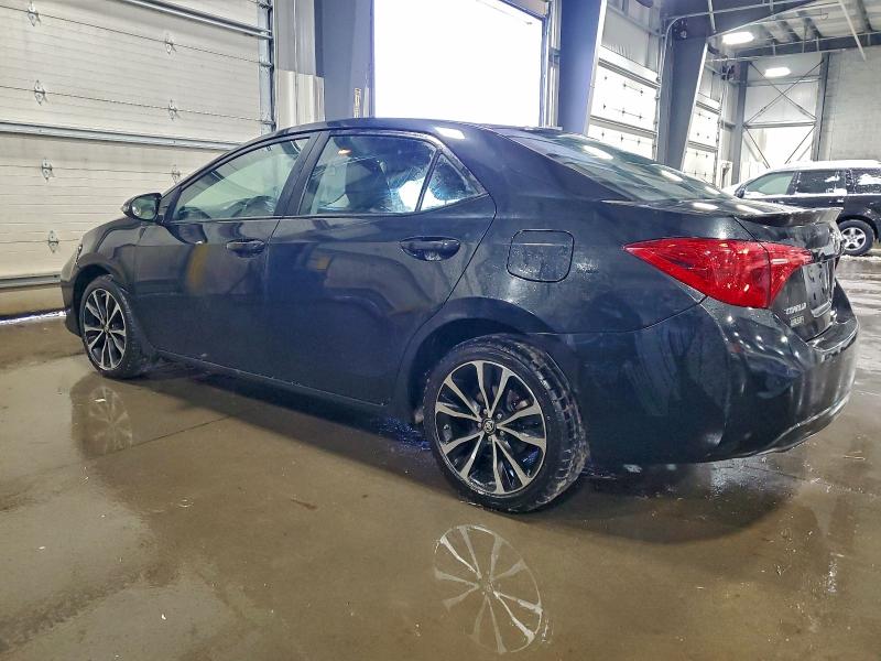 Фото 2 - TOYOTA COROLLA