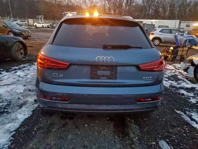 Фото 6 - AUDI Q3