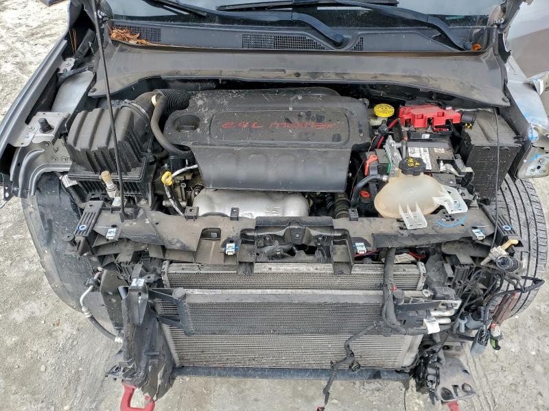 Фото 12 - JEEP COMPASS