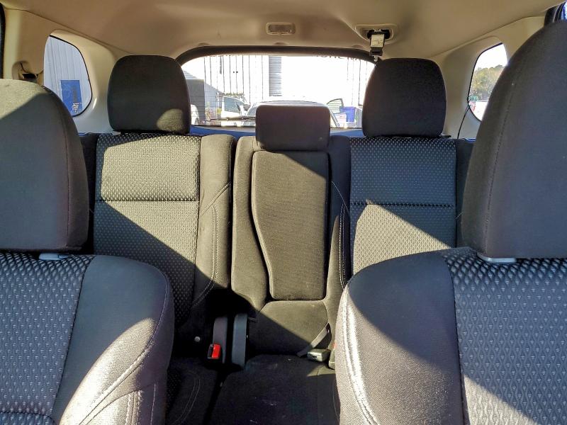 Фото 10 - MITSUBISHI OUTLANDER