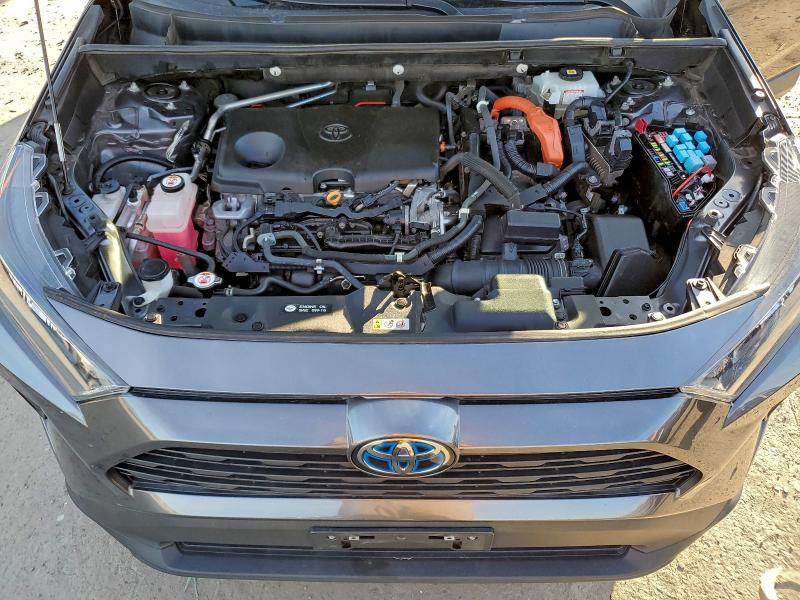 Фото 12 - TOYOTA RAV4