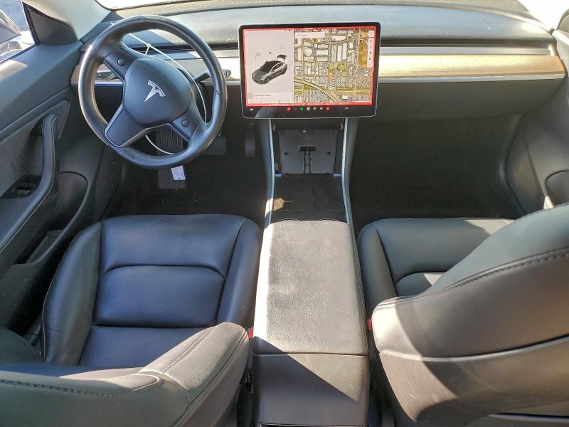 Фото 8 - TESLA MODEL 3