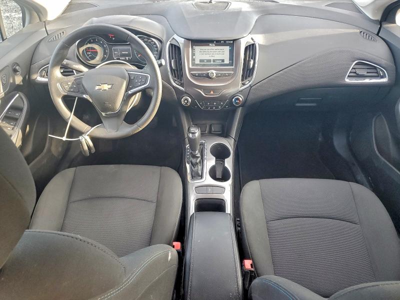 Фото 8 - CHEVROLET CRUZE