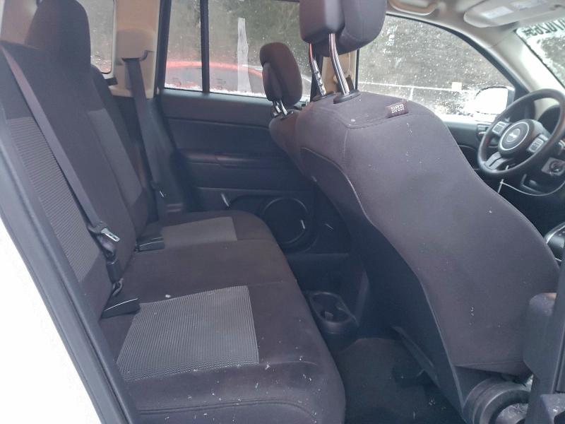 Фото 11 - JEEP COMPASS