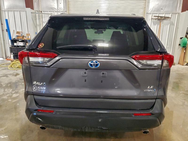 Фото 6 - TOYOTA RAV4