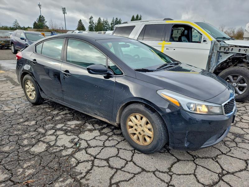 Фото 4 - KIA FORTE