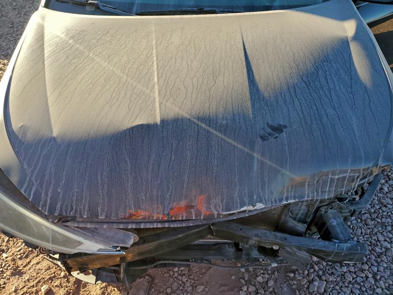 Фото 11 - HYUNDAI ELANTRA