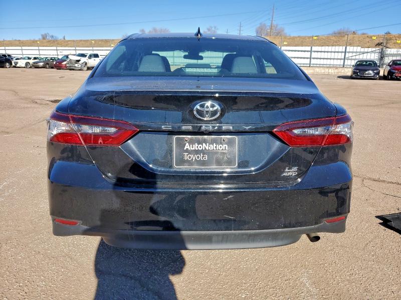 Фото 6 - TOYOTA CAMRY