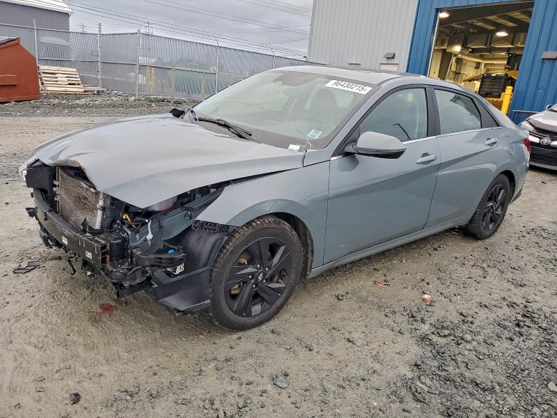 Фото 1 - HYUNDAI ELANTRA