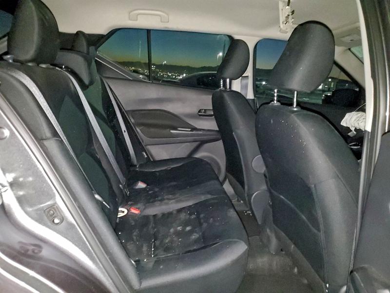 Фото 11 - NISSAN KICKS