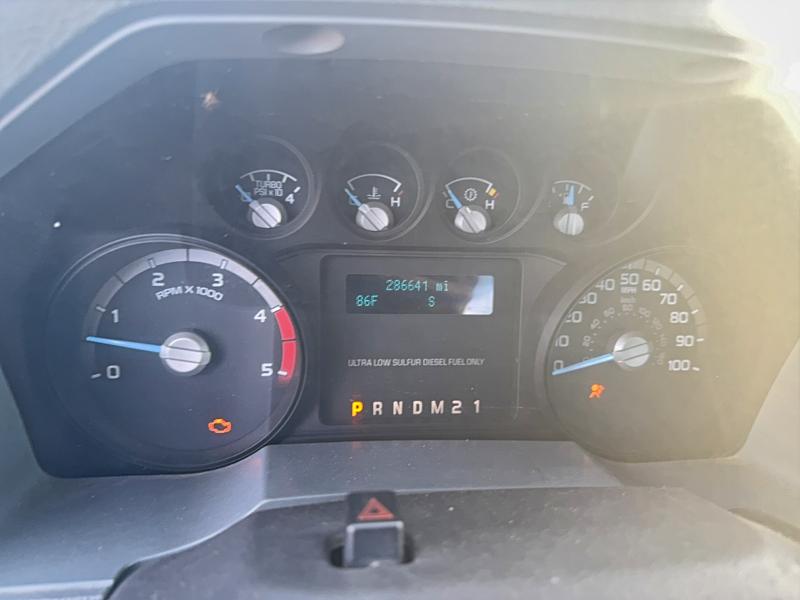 Фото 8 - FORD F550