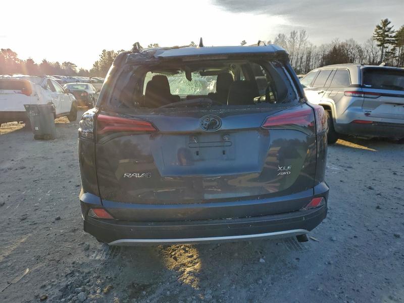 Фото 6 - TOYOTA RAV4