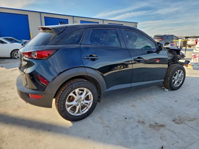 Фото 3 - MAZDA CX-3