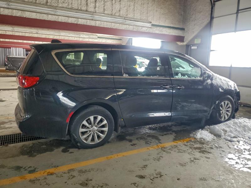 Фото 3 - CHRYSLER PACIFICA