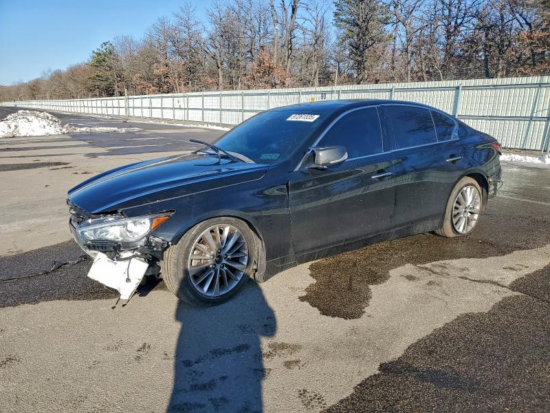 Фото 1 - INFINITI Q50