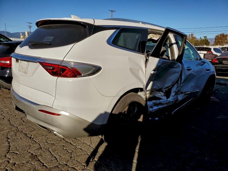 Фото 3 - BUICK ENCLAVE