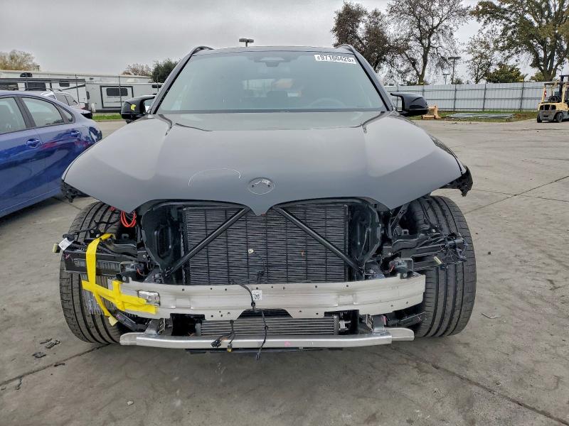 Фото 5 - BMW X5 M60I