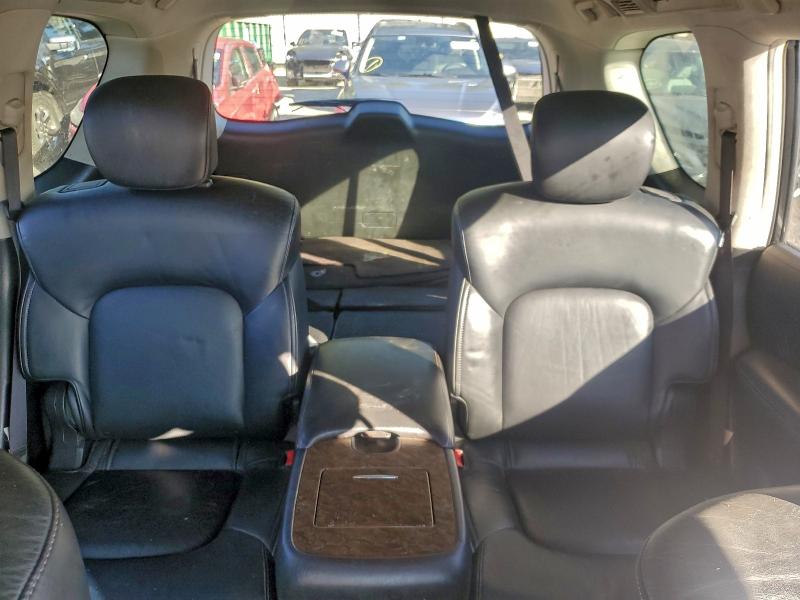 Фото 10 - INFINITI QX80