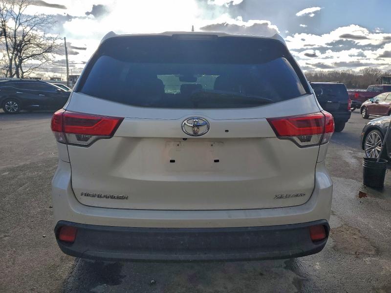 TOYOTA HIGHLANDER 2019 VIN 5TDJZRFH5KS601013