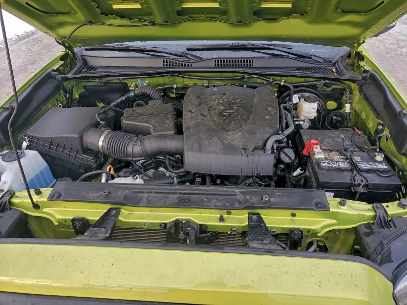 Фото 11 - TOYOTA TACOMA