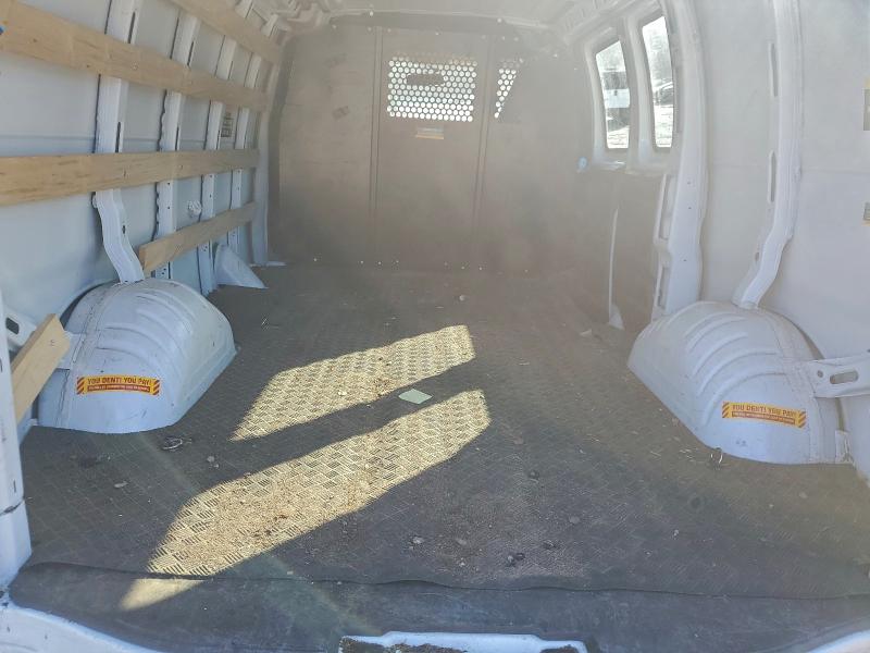 Фото 10 - CHEVROLET EXPRESS