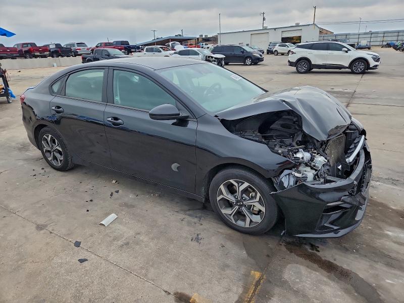 Фото 4 - KIA FORTE