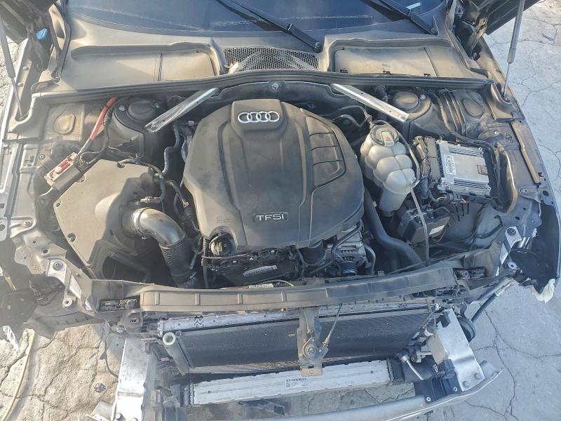 Фото 11 - AUDI A4