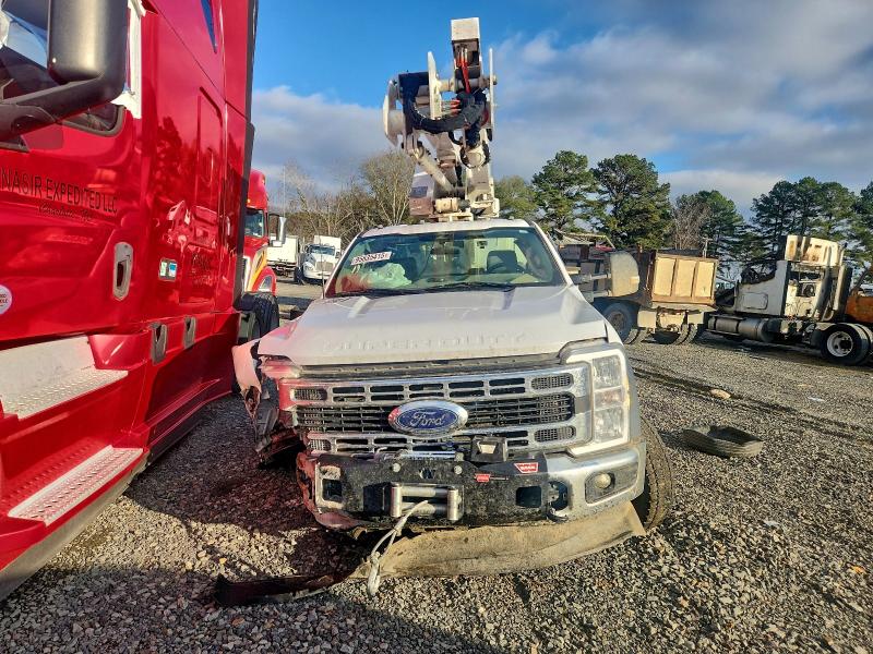 Фото 5 - FORD F550