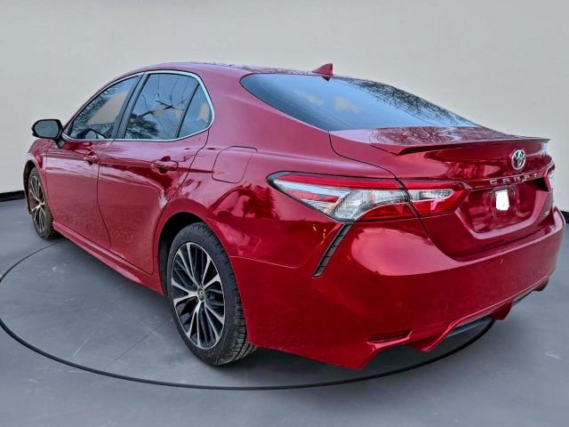 Фото 3 - TOYOTA CAMRY