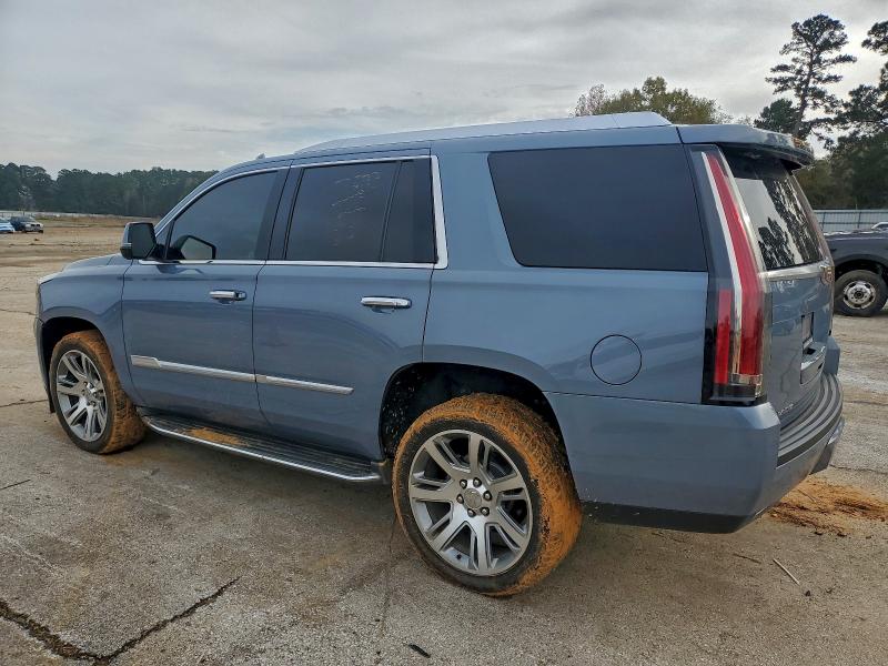 Фото 2 - CADILLAC ESCALADE