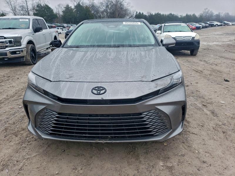 Фото 5 - TOYOTA CAMRY