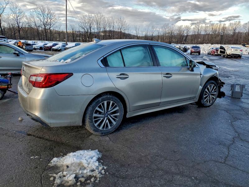 Фото 3 - SUBARU LEGACY