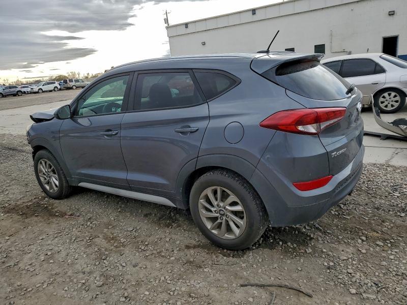 Фото 2 - HYUNDAI TUCSON