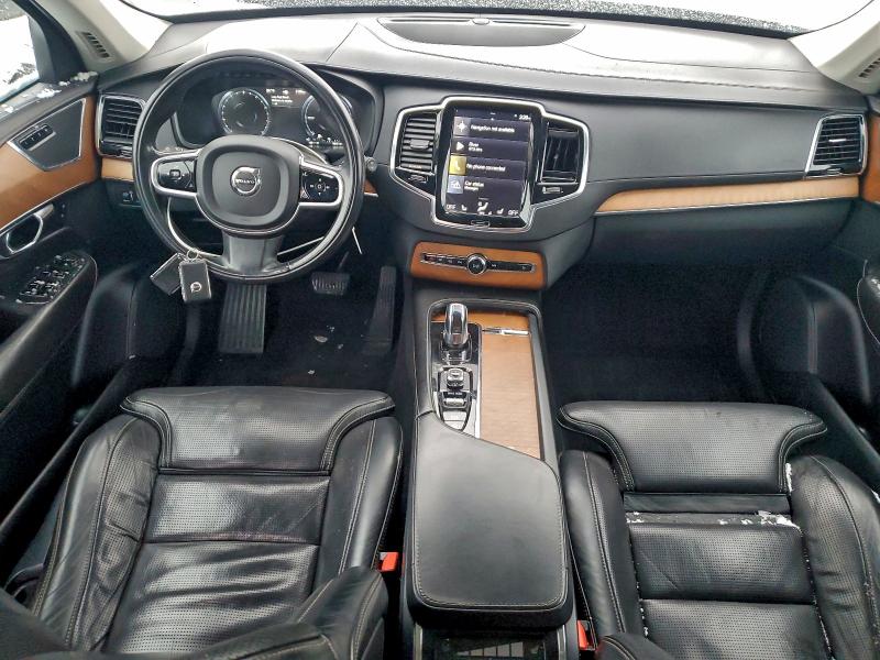 Фото 8 - VOLVO XC90