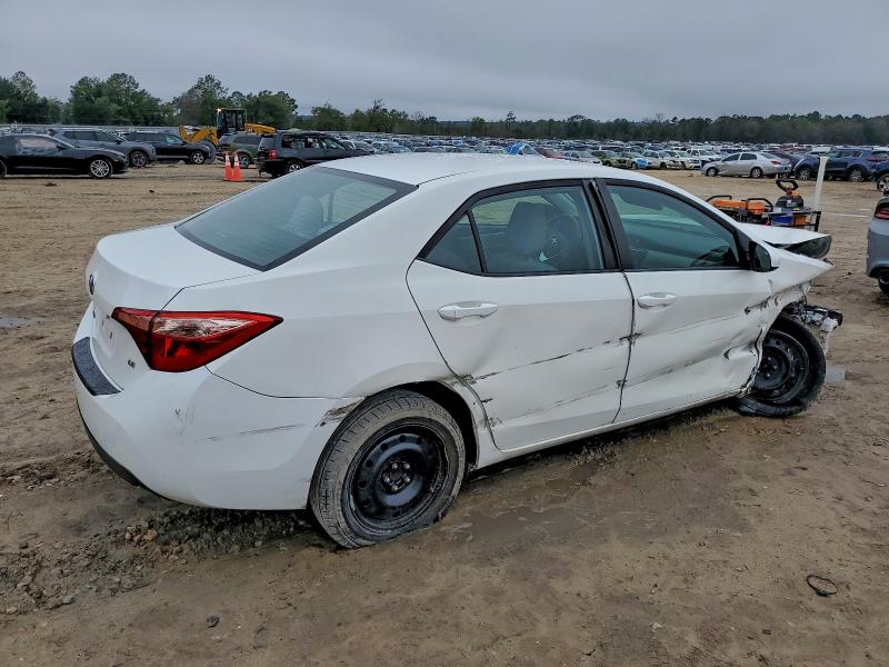 Фото 3 - TOYOTA COROLLA