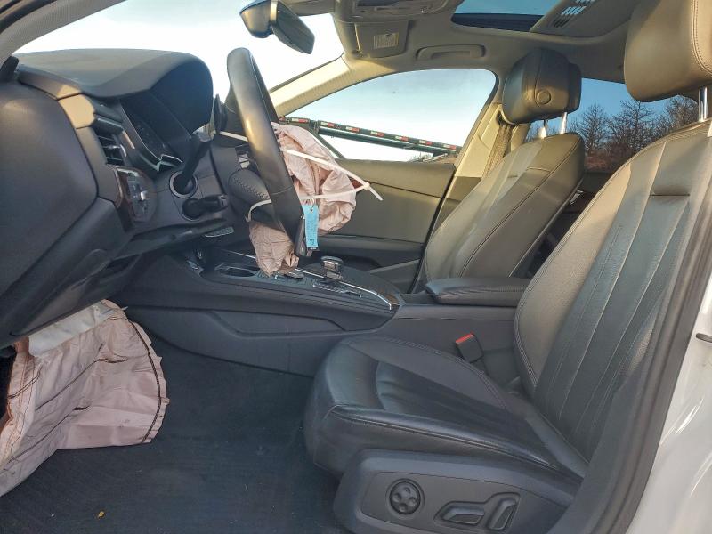 Фото 7 - AUDI A4