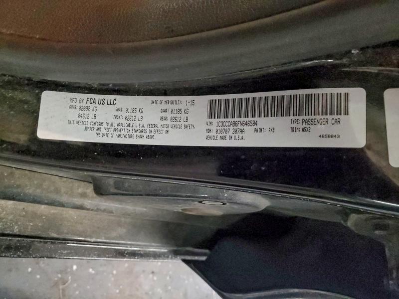 Фото 12 - CHRYSLER 200