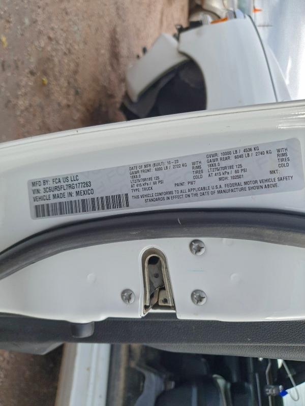 Фото 12 - RAM 2500