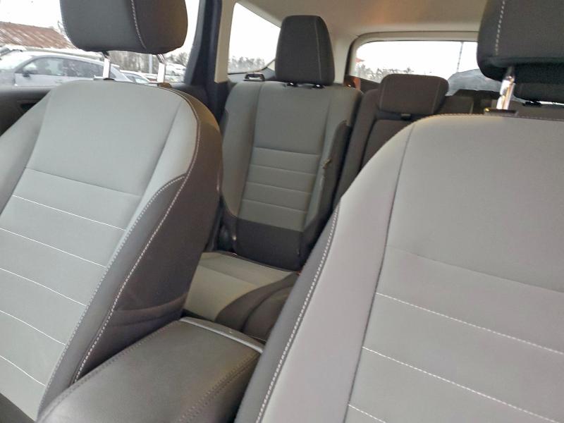 Фото 10 - FORD ESCAPE