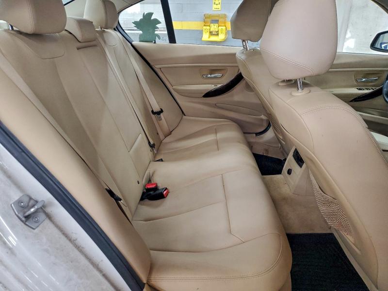 Фото 10 - BMW 3 SERIES