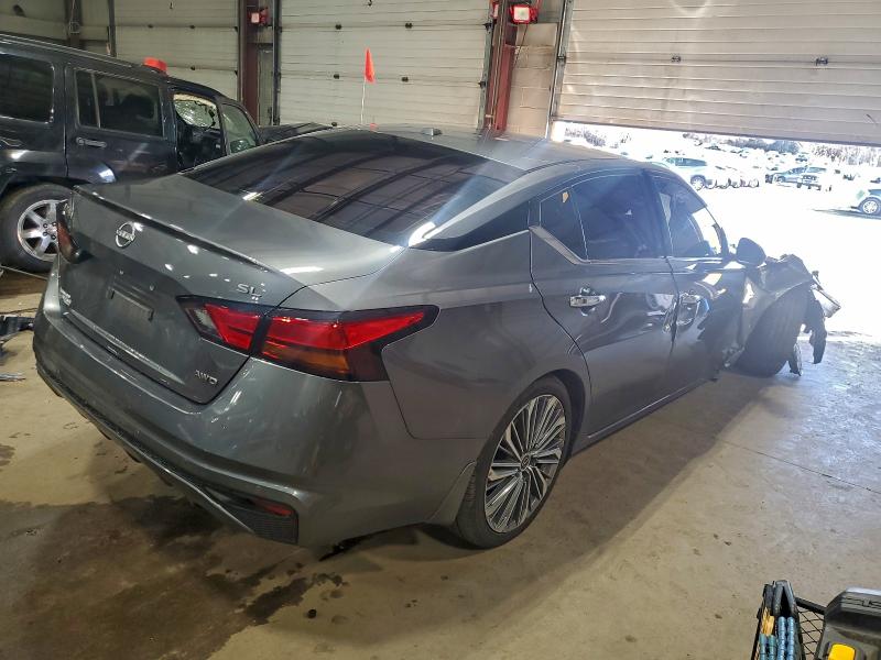 Фото 3 - NISSAN ALTIMA