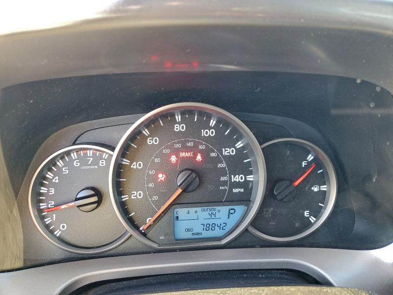 Фото 9 - TOYOTA RAV4