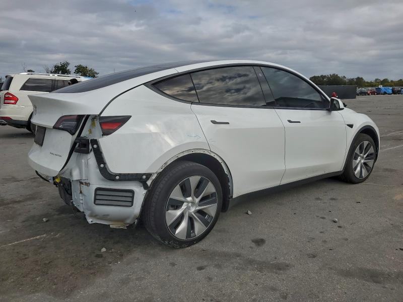 Фото 3 - TESLA MODEL Y
