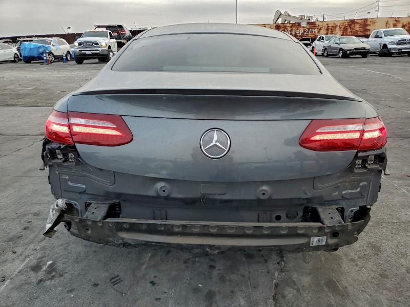 Фото 6 - MERCEDES-BENZ E-CLASS