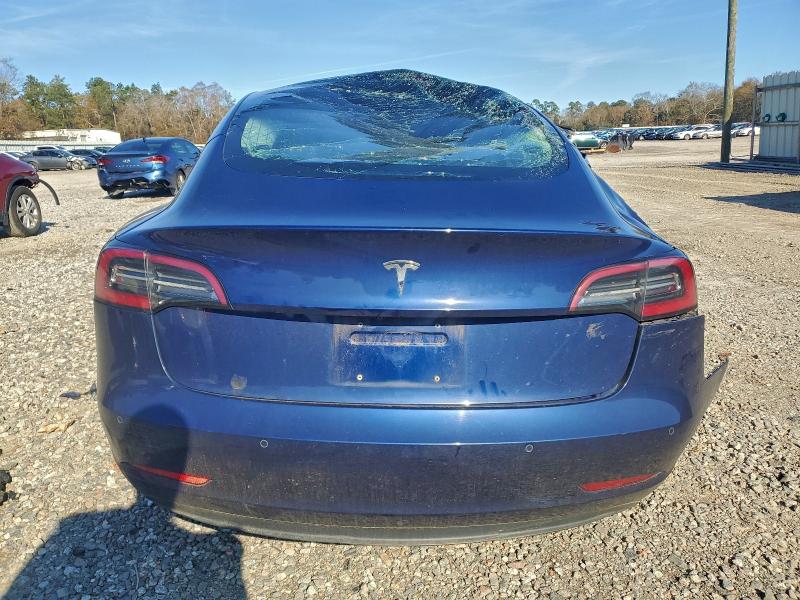 Фото 6 - TESLA MODEL 3