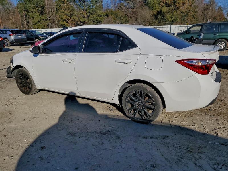 Фото 2 - TOYOTA COROLLA