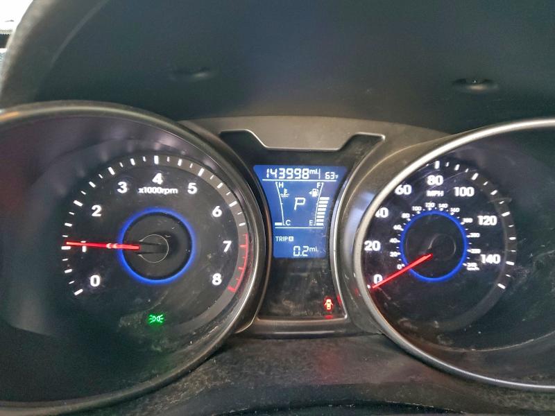 Фото 9 - HYUNDAI VELOSTER