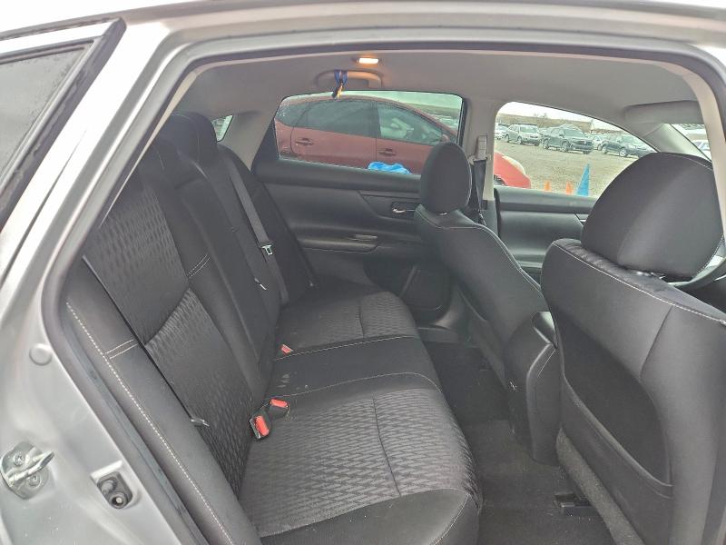 Фото 10 - NISSAN ALTIMA