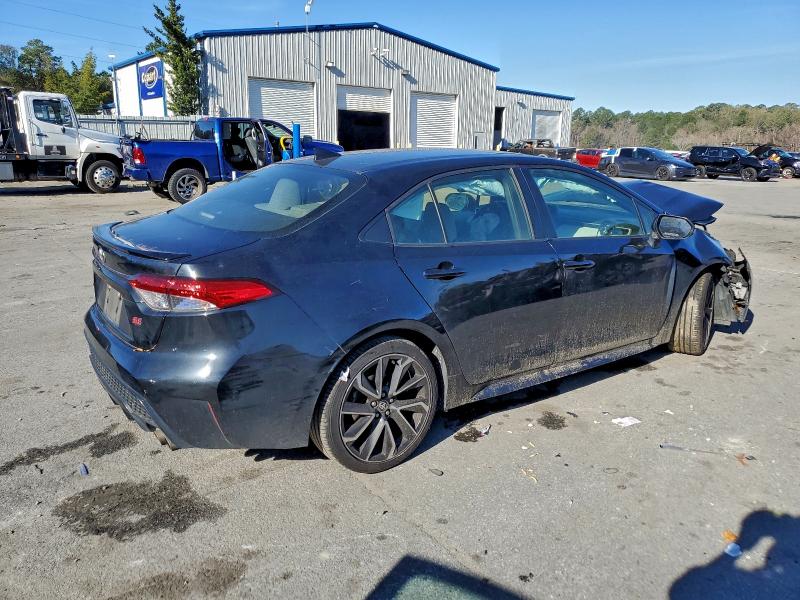 Фото 3 - TOYOTA COROLLA