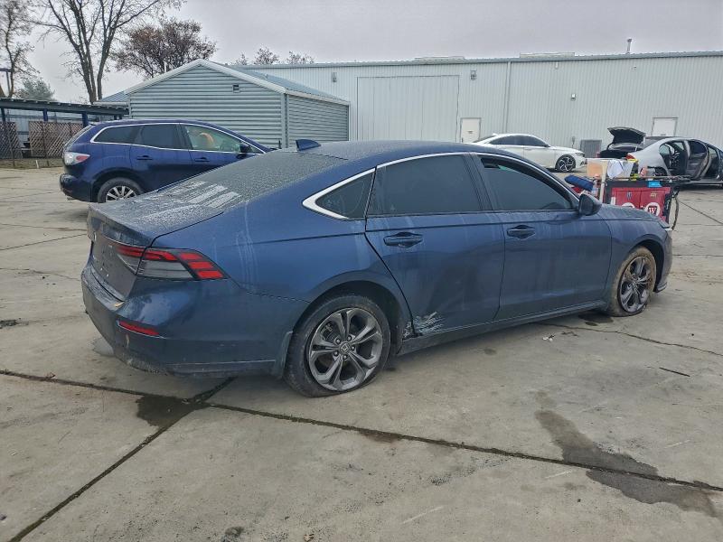 Фото 3 - HONDA ACCORD